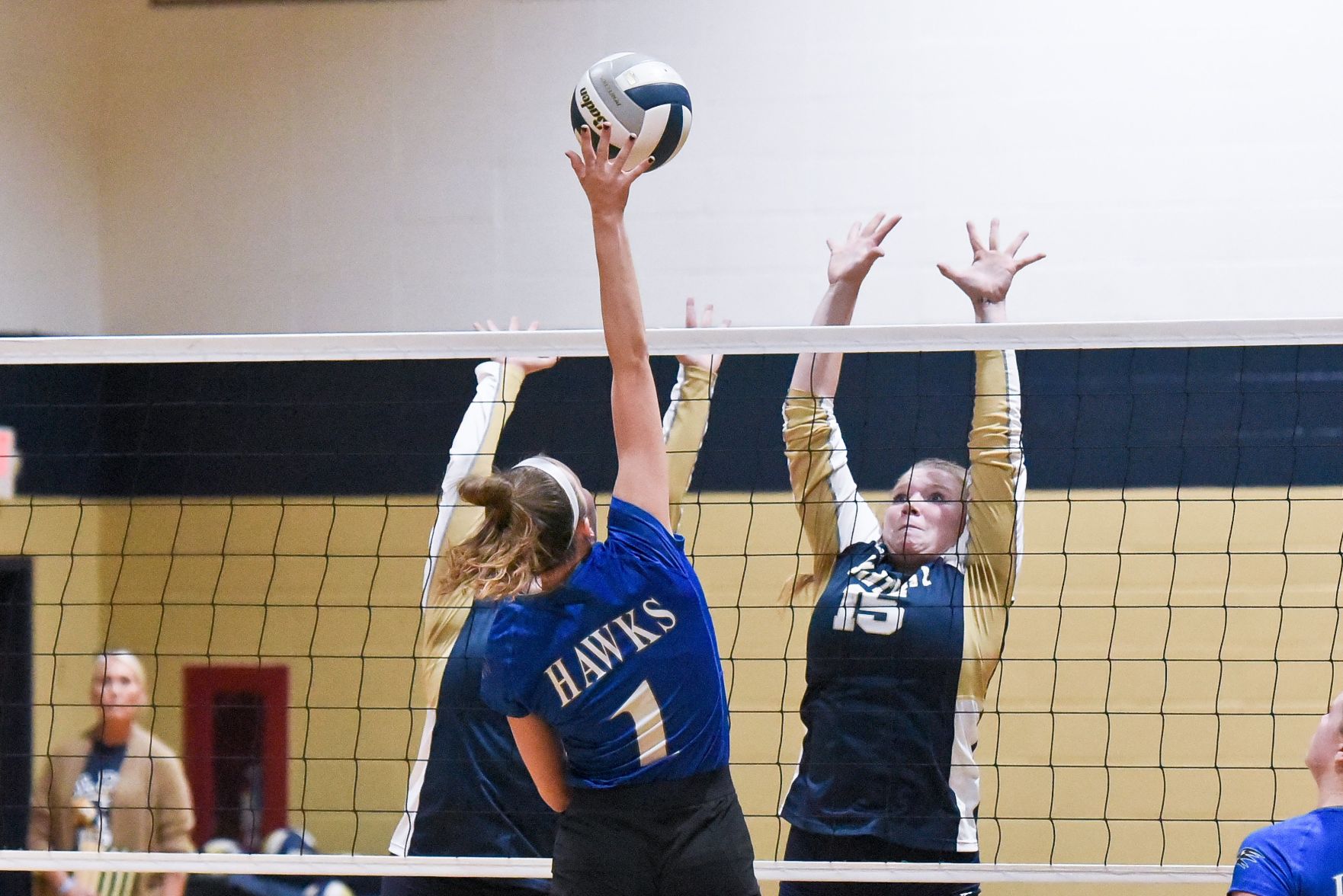 10/22/19 - Girls Volleyball - HIllsboro at St. Piux X